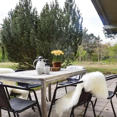 Two Bedroom Holiday In * גיללייה