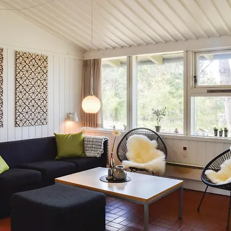 Two Bedroom Holiday In * גיללייה